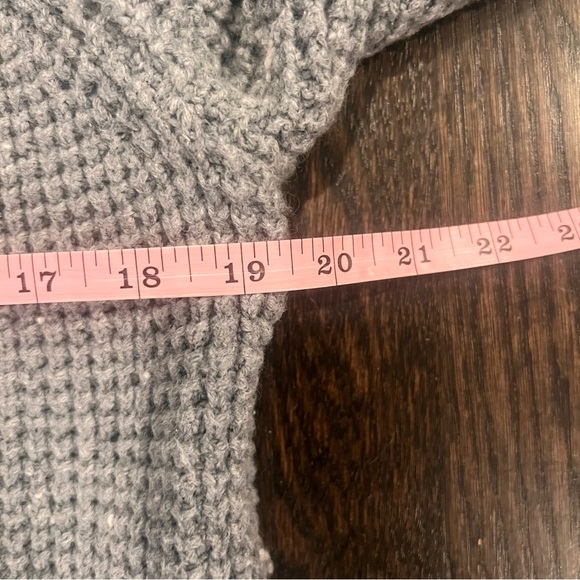 Marine Layer Light Gray Women's Sweater - Picture 8 of 11